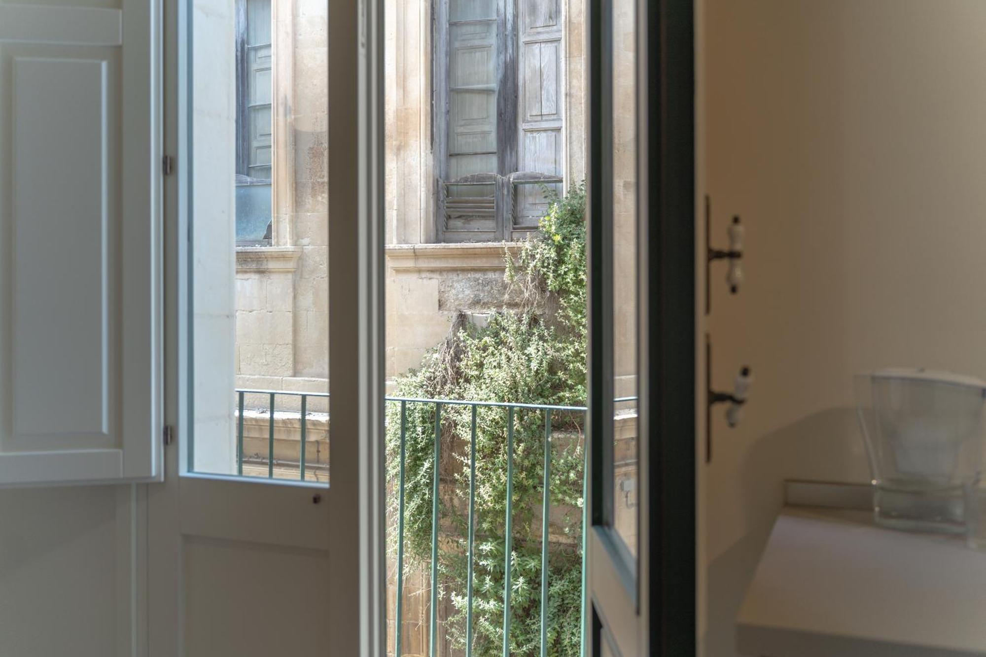 Margherita Apartment & Rooftop By Residence Colibri Lecce Zewnętrze zdjęcie